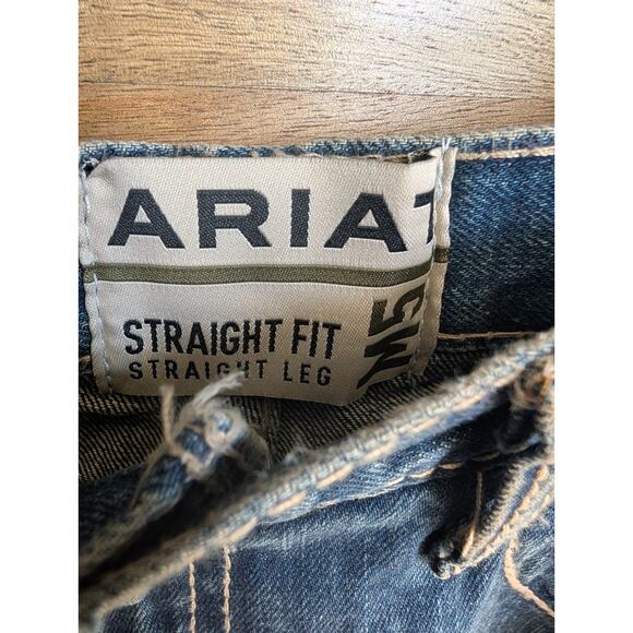 Ariat M-Series M5 Jeans Mens 38x32 Blue Denim Straight Leg Medium Wash 10014010 - Picture 3 of 4